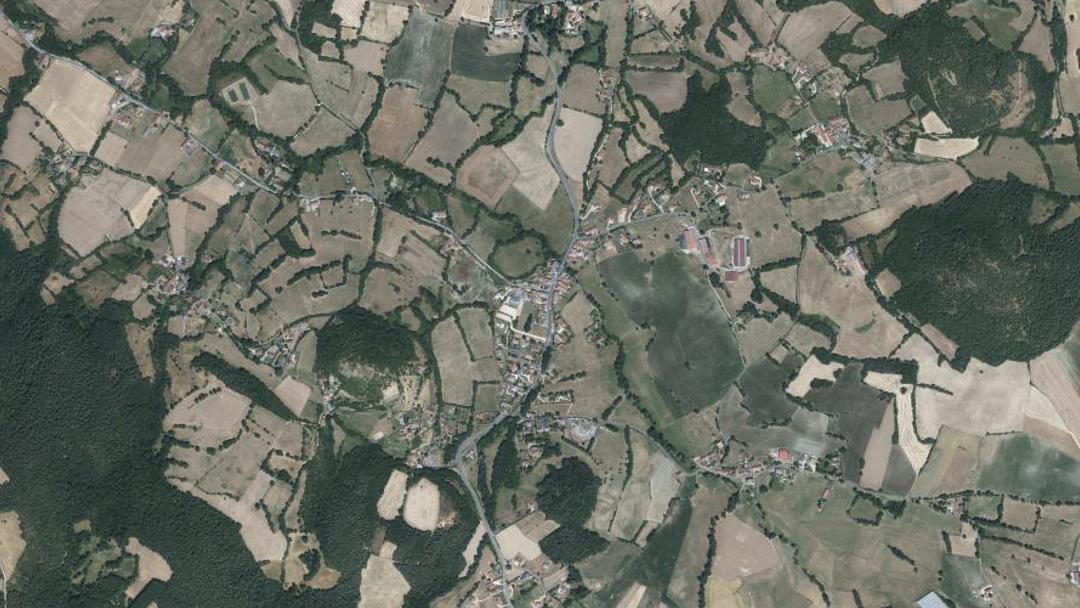 Photo 2 — Malrevers, Haute-Loire (43800)
