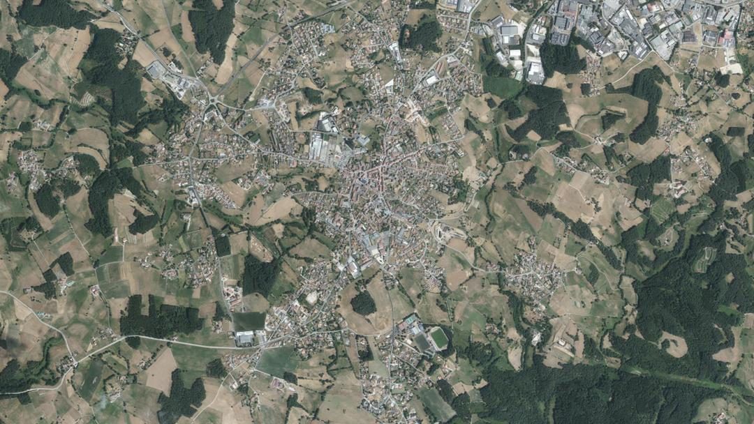 Photo 2 — Sainte-Sigolène, Haute-Loire (43600)