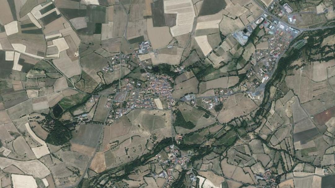 Photo 2 — Sanssac-l'Église, Haute-Loire (43320)