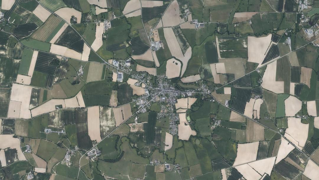 Photo 2 — Saint-Julien-de-Vouvantes, Loire-Atlantique (44670)