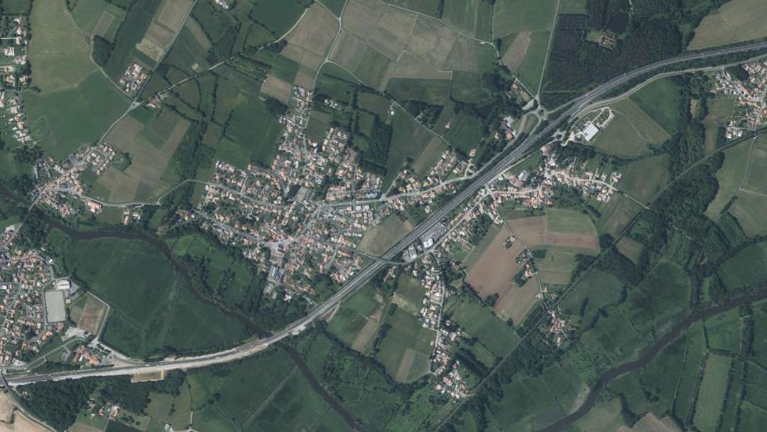 Photo 2 — Saint-Léger-les-Vignes, Loire-Atlantique (44710)