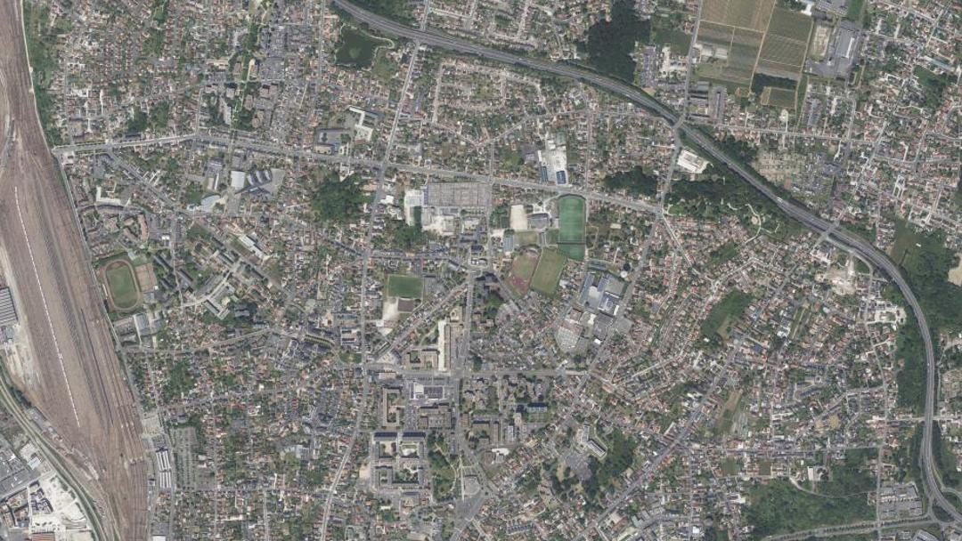 Photo 4 — Fleury-les-Aubrais, Loiret (45400)