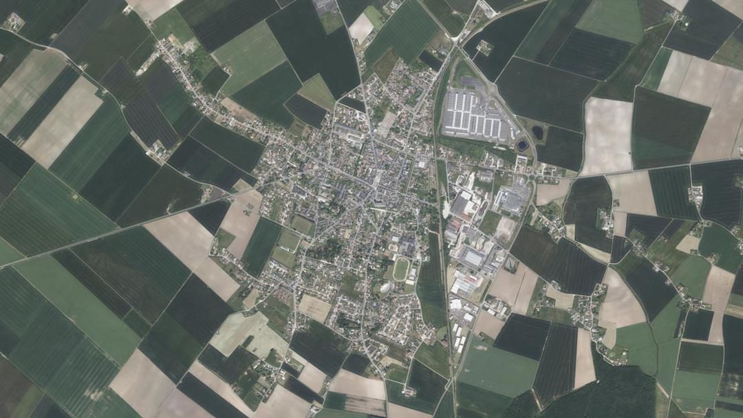 Photo 3 — Neuville-aux-Bois, Loiret (45170)