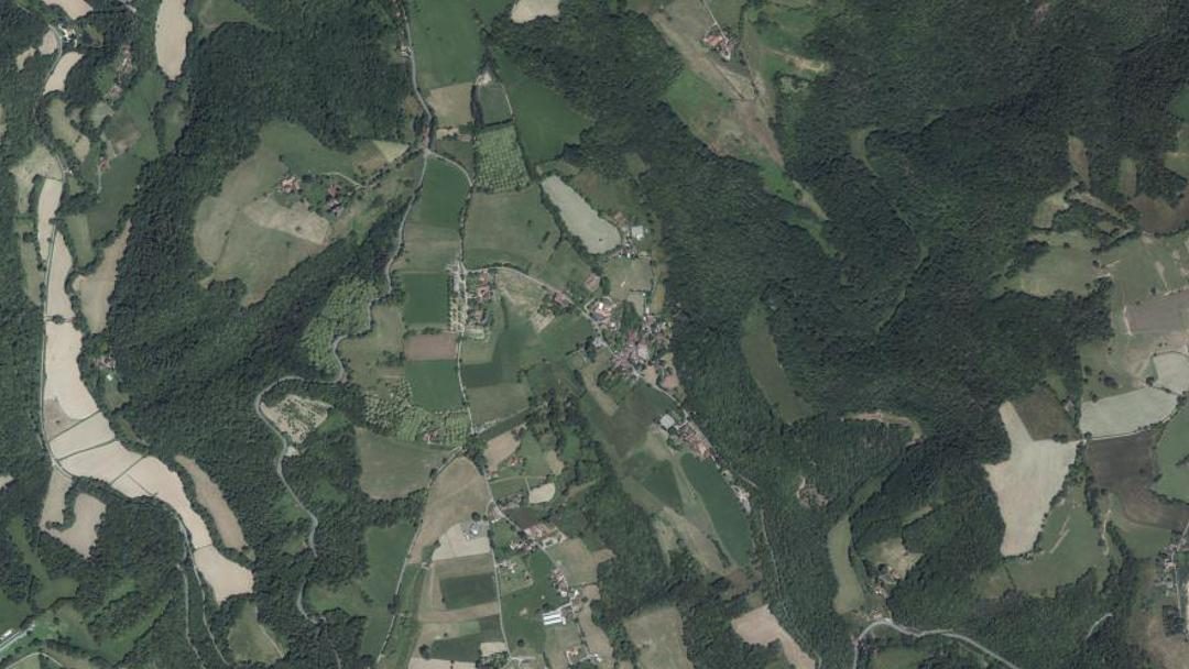Photo 2 — Linac, Lot (46270)