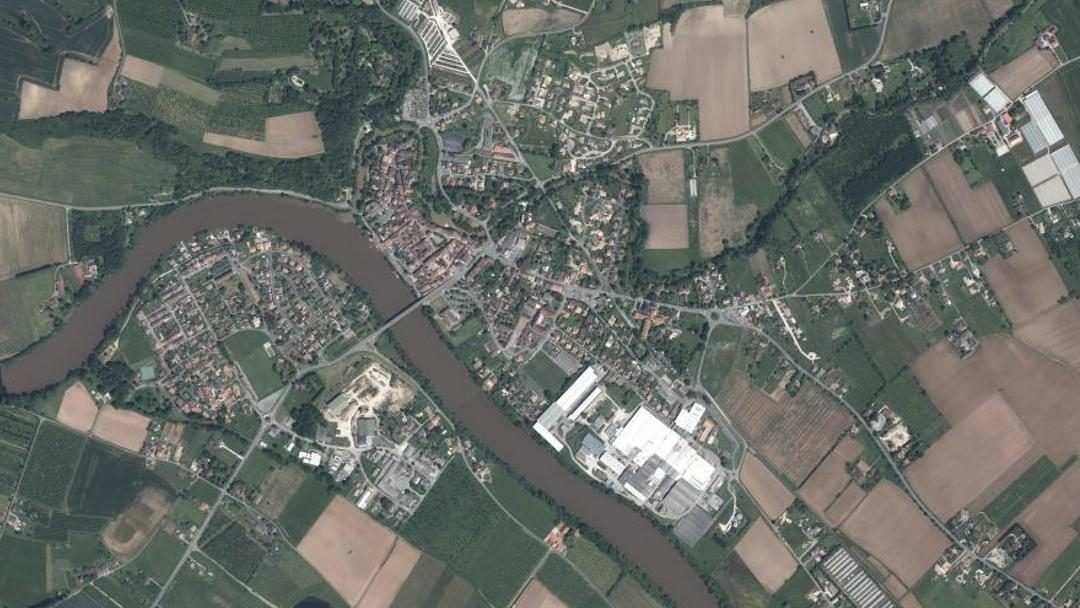 Photo 2 — Casseneuil, Lot-et-Garonne (47440)