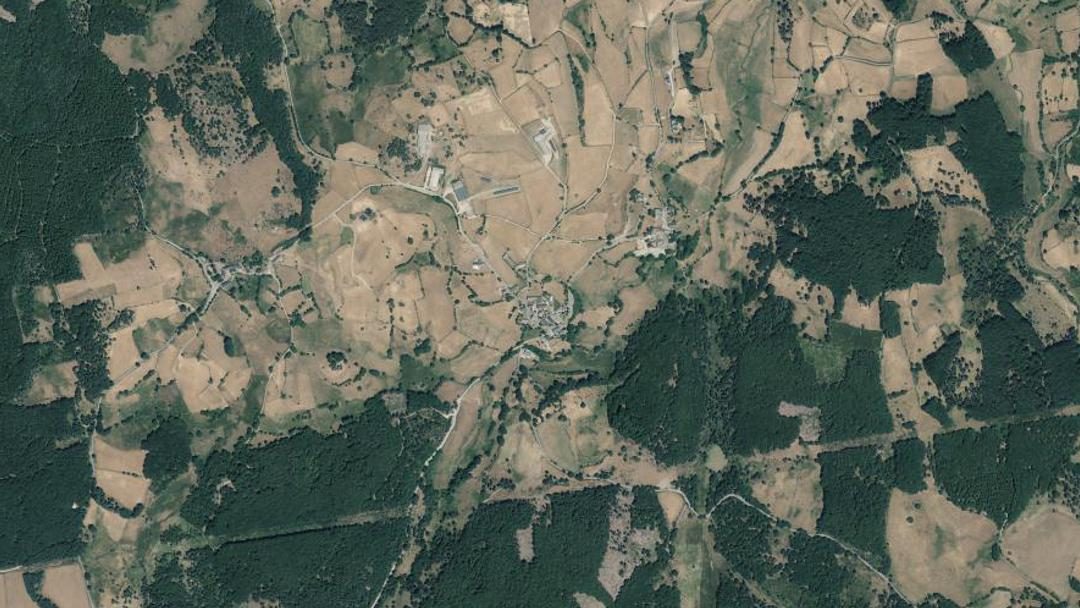 Vue de Saint-Laurent-de-Veyrès, Lozère (48310)