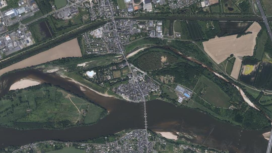 Photo 2 — Les Ponts-de-Cé, Maine-et-Loire (49130)