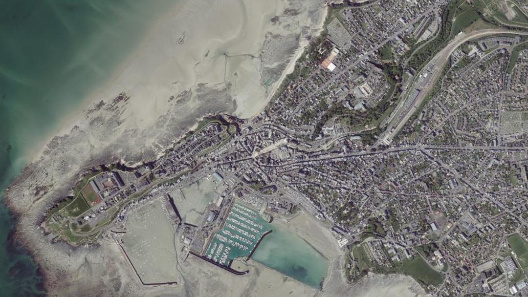 Photo 6 — Granville, Manche (50400)