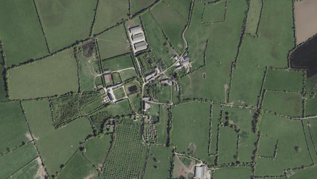 Photo 3 — Sébeville, Manche (50480)