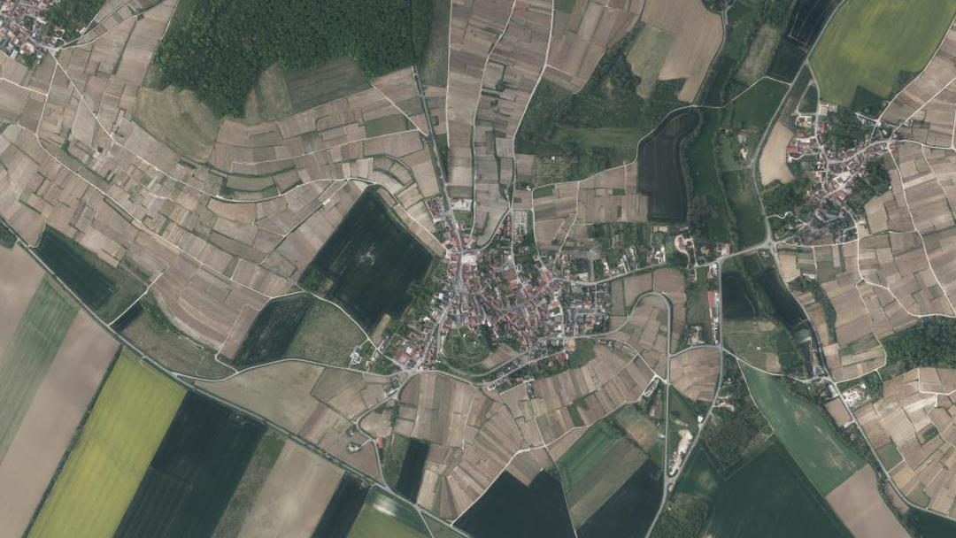 Photo 3 — Châtillon-sur-Marne, Marne (51700)