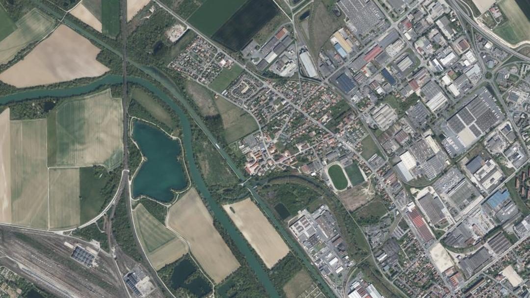 Photo 2 — Saint-Martin-sur-le-Pré, Marne (51520)