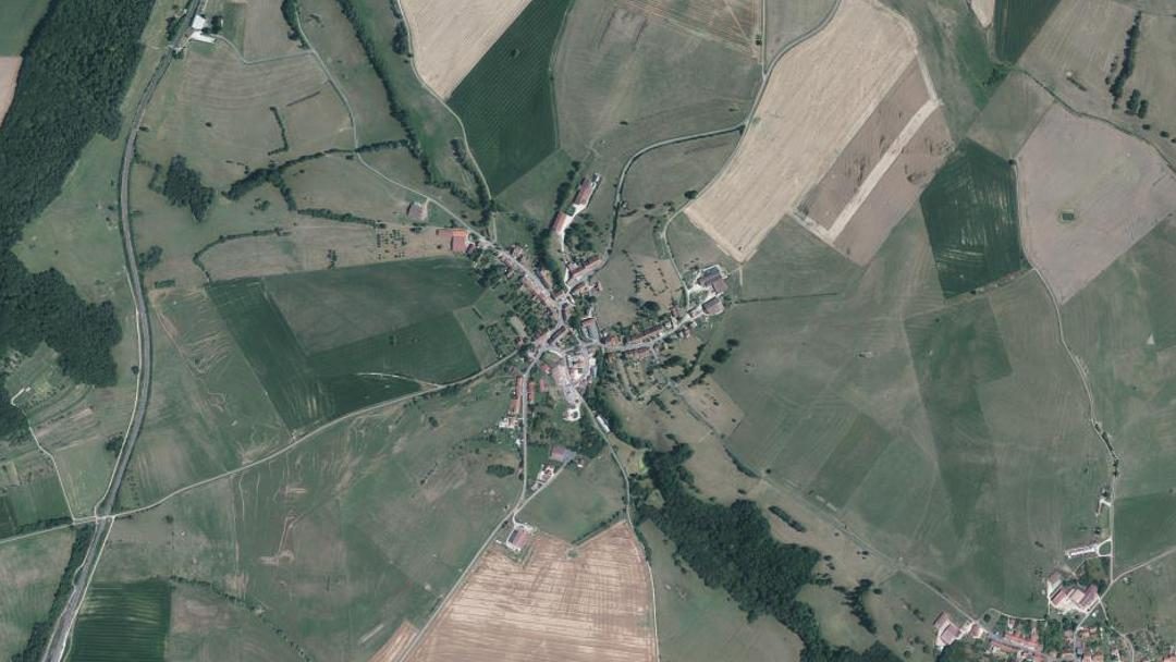 Photo 2 — Andilly-en-Bassigny, Haute-Marne (52360)
