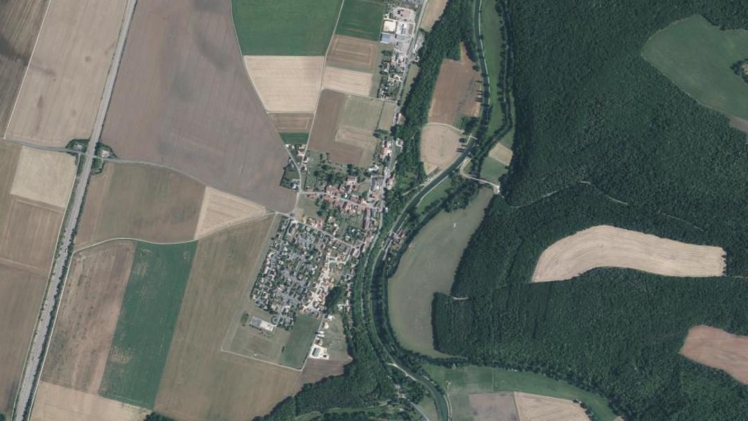 Photo 2 — Brethenay, Haute-Marne (52000)