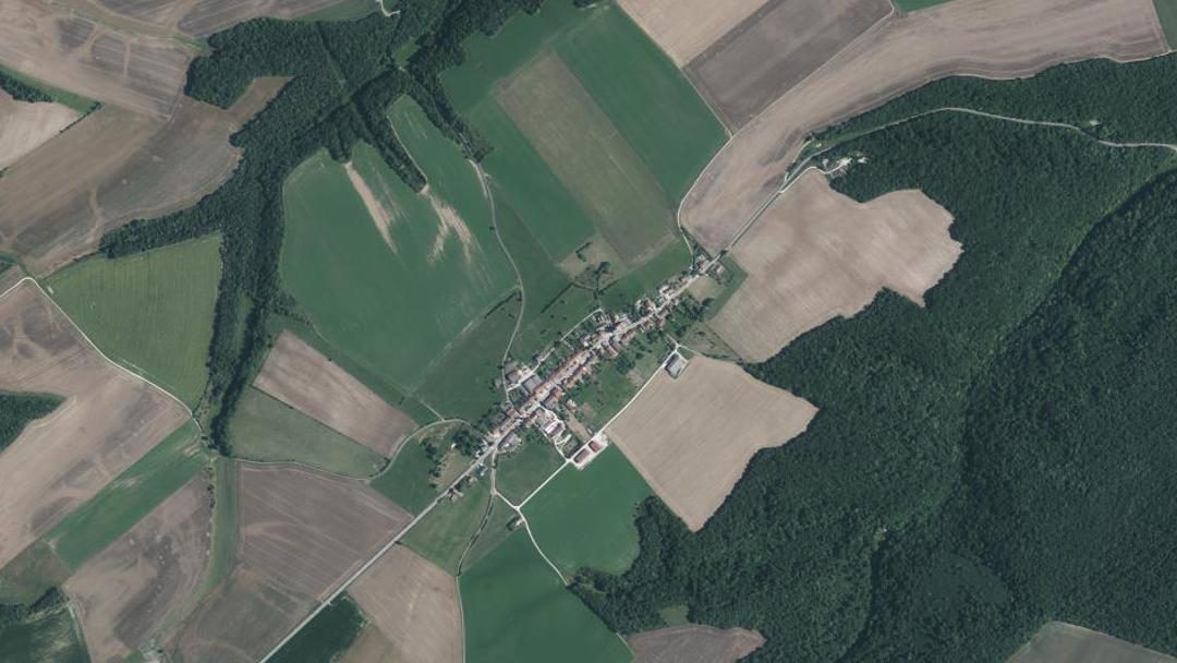 Photo 3 — Cerisières, Haute-Marne (52320)