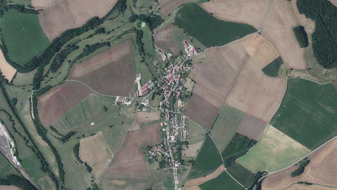 Photo 2 — Champigny-lès-Langres, Haute-Marne (52200)