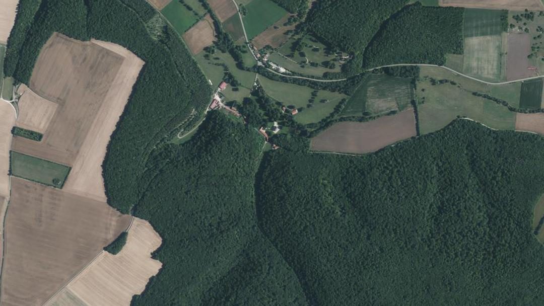 Photo 2 — Charmes-en-l'Angle, Haute-Marne (52110)