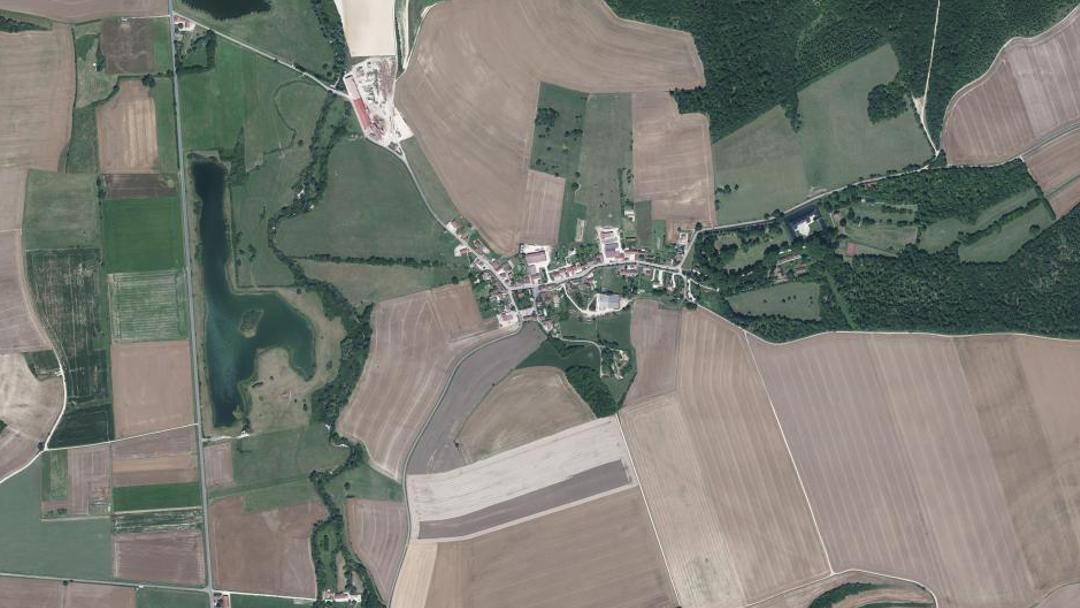 Photo 3 — Dinteville, Haute-Marne (52120)