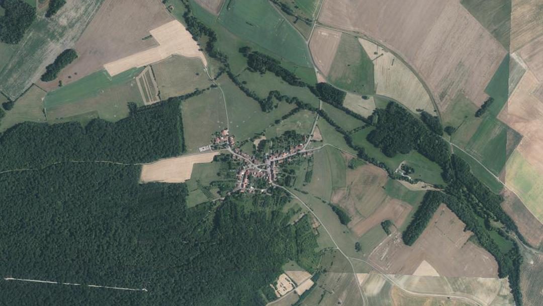 Photo 2 — Neuvelle-lès-Voisey, Haute-Marne (52400)