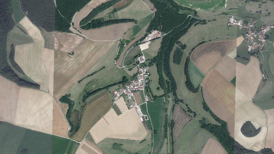 Photo 2 — Poinson-lès-Grancey, Haute-Marne (52160)