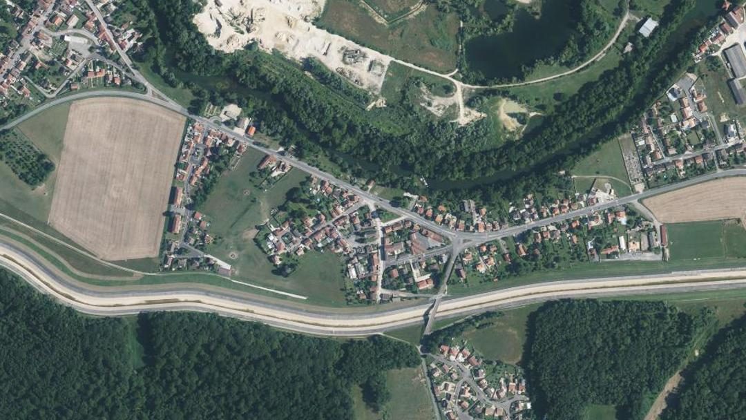 Photo 3 — Valcourt, Haute-Marne (52100)