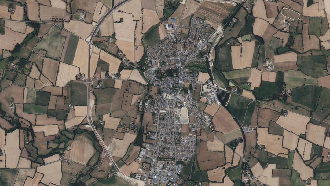 Photo 2 — Cossé-le-Vivien, Mayenne (53230)