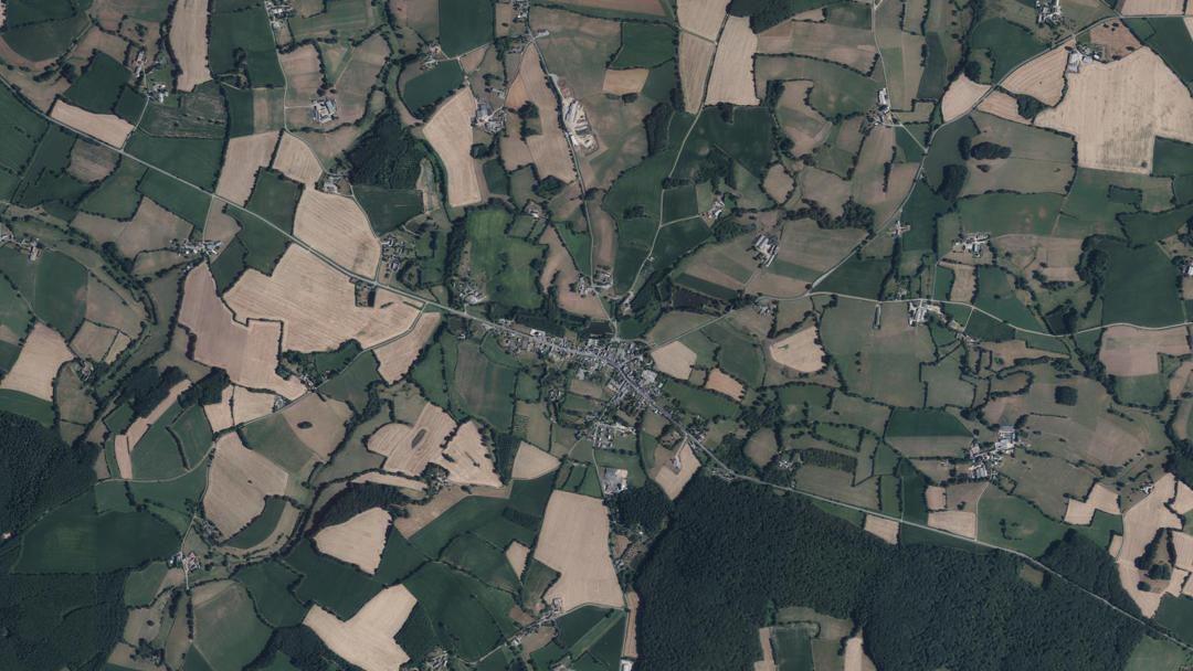 Photo 2 — Izé, Mayenne (53160)