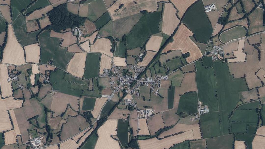 Photo 2 — Loupfougères, Mayenne (53700)
