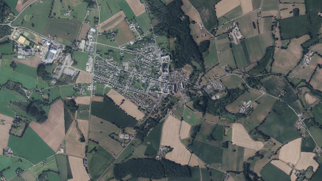 Photo 2 — Pontmain, Mayenne (53220)