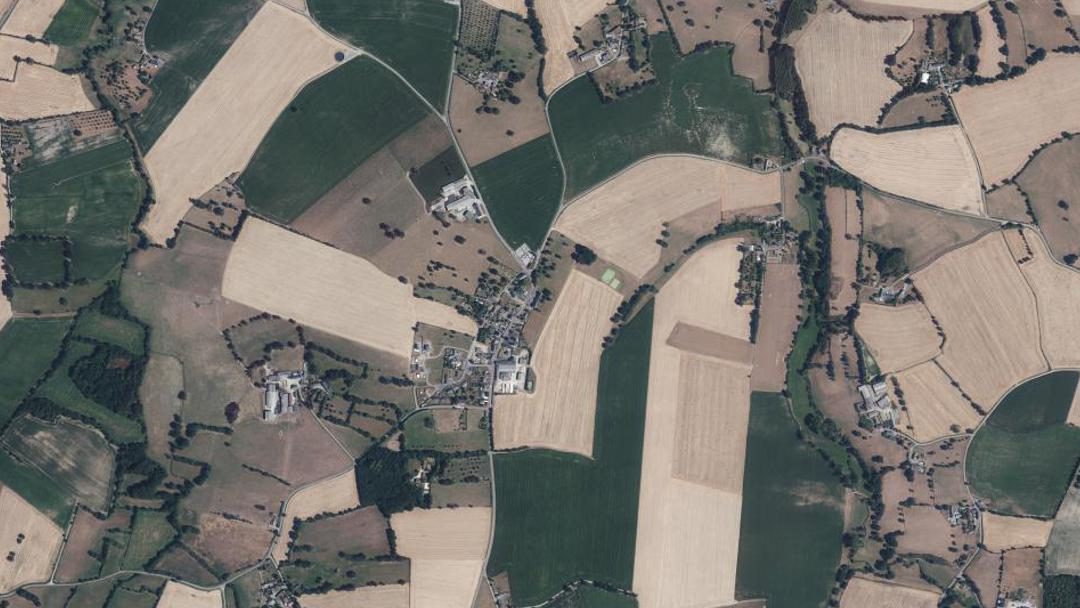 Photo 2 — Saint-Julien-du-Terroux, Mayenne (53110)