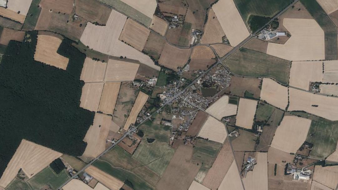 Photo 2 — Saint-Martin-du-Limet, Mayenne (53800)
