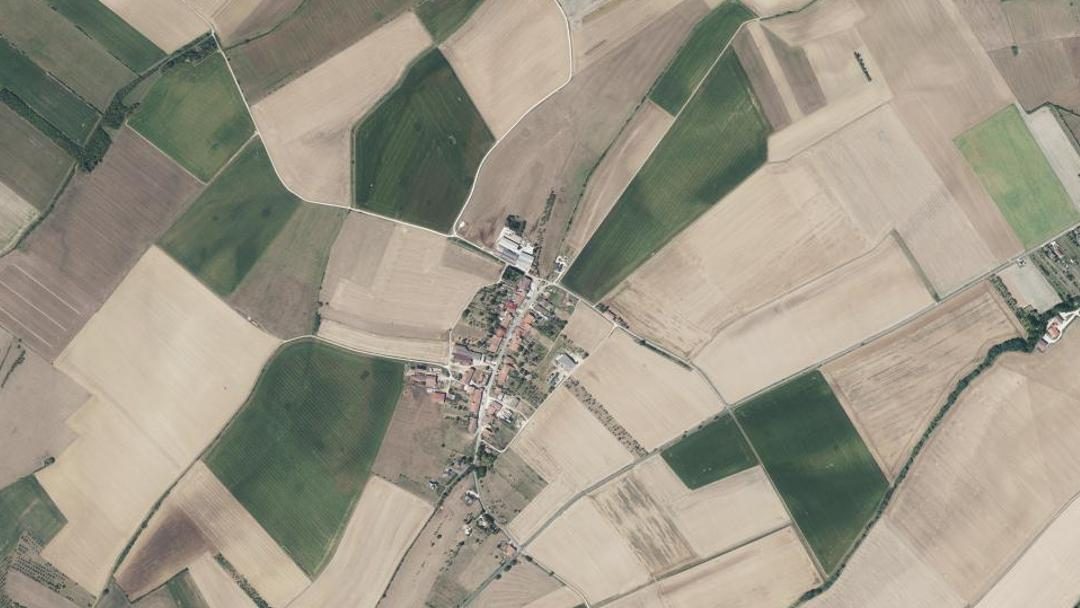 Photo 2 — Avillers-Sainte-Croix, Meuse (55210)