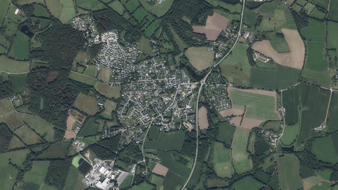 Photo 2 — Lauzach, Morbihan (56190)