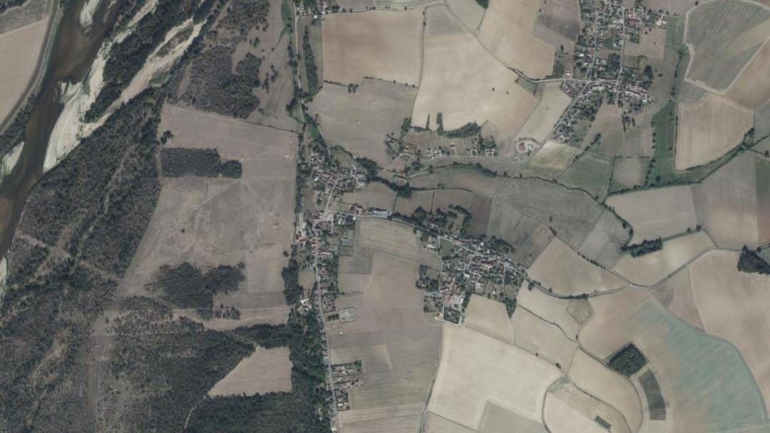 Photo 2 — Germigny-sur-Loire, Nièvre (58320)