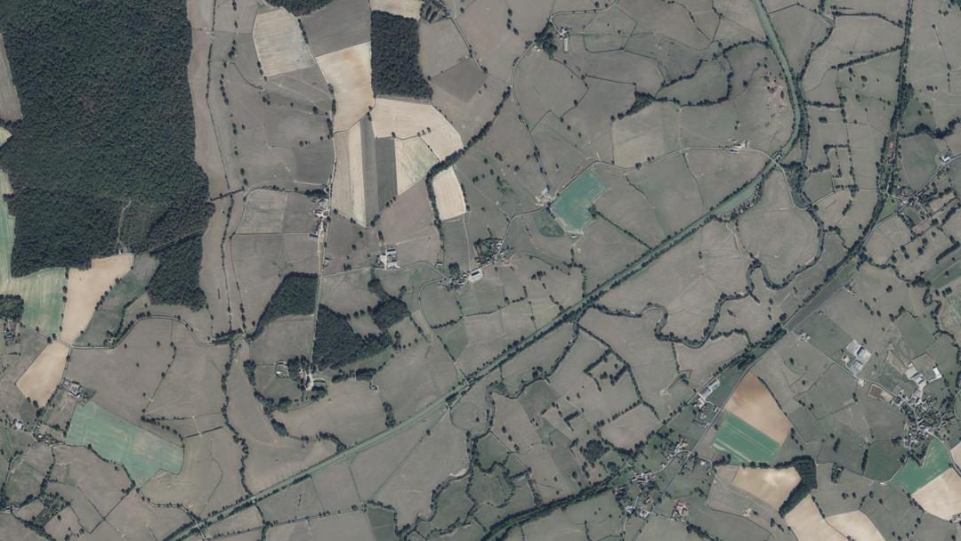 Photo 2 — Isenay, Nièvre (58290)