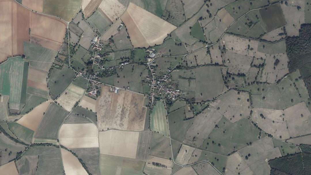 Photo 2 — Marcy, Nièvre (58210)