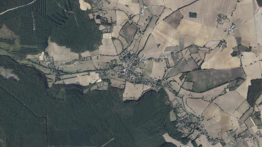 Photo 2 — Montigny-aux-Amognes, Nièvre (58130)