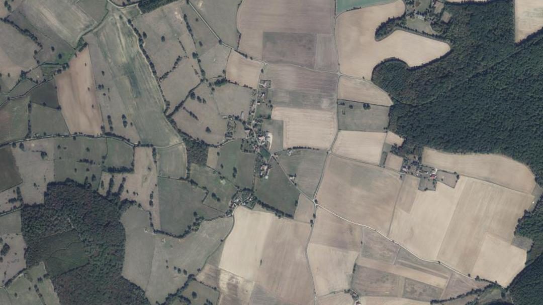 Photo 2 — Parigny-la-Rose, Nièvre (58210)