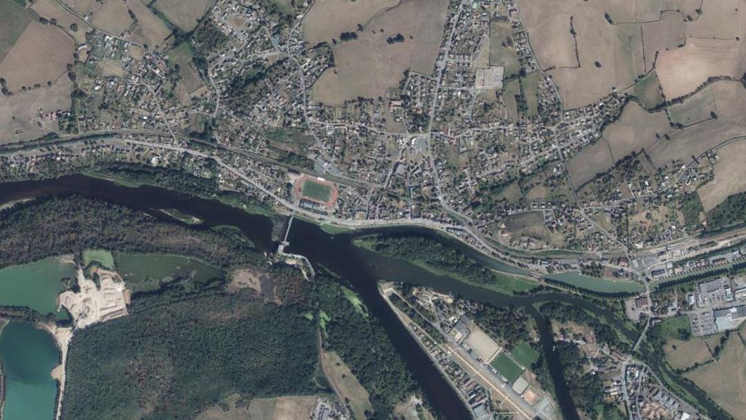 Photo 2 — Saint-Léger-des-Vignes, Nièvre (58300)