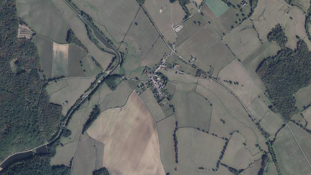 Photo 3 — Sardy-lès-Épiry, Nièvre (58800)