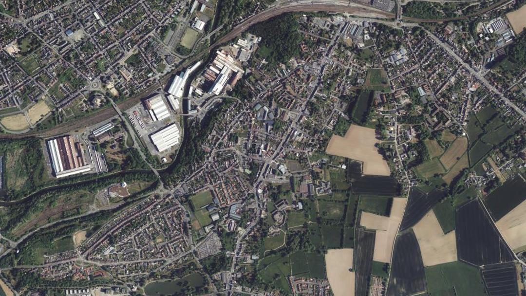 Photo 2 — Louvroil, Nord (59720)