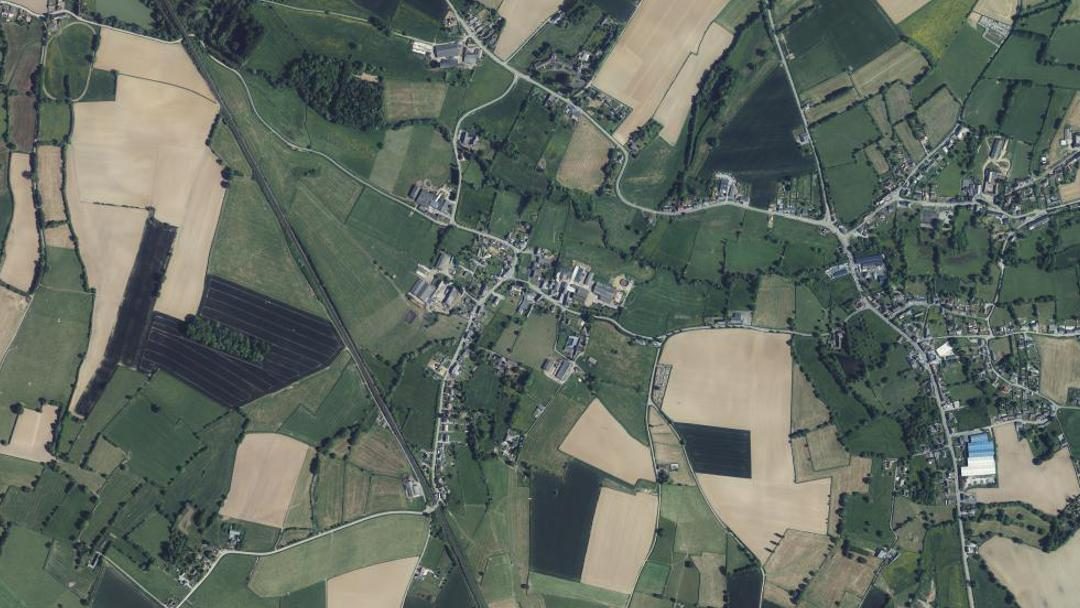 Photo 2 — Monceau-Saint-Waast, Nord (59620)