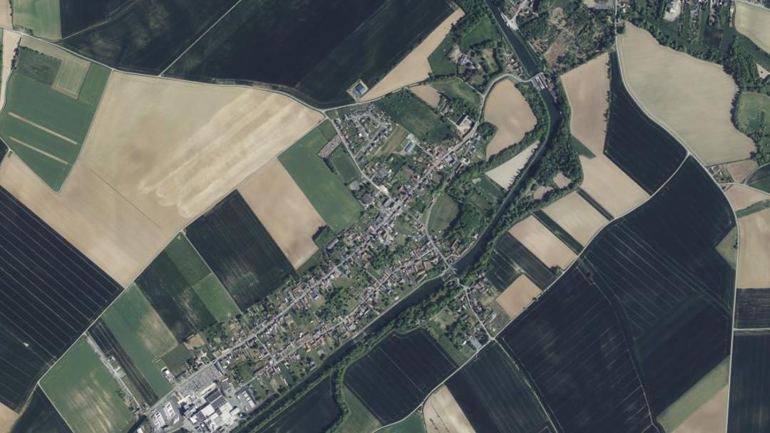 Photo 2 — Les Rues-des-Vignes, Nord (59258)
