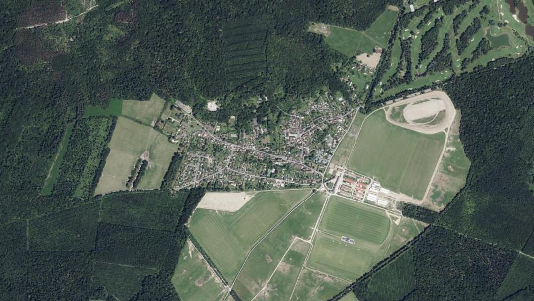 Photo 3 — Apremont, Oise (60300)