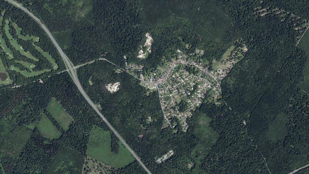Photo 2 — Aumont-en-Halatte, Oise (60300)