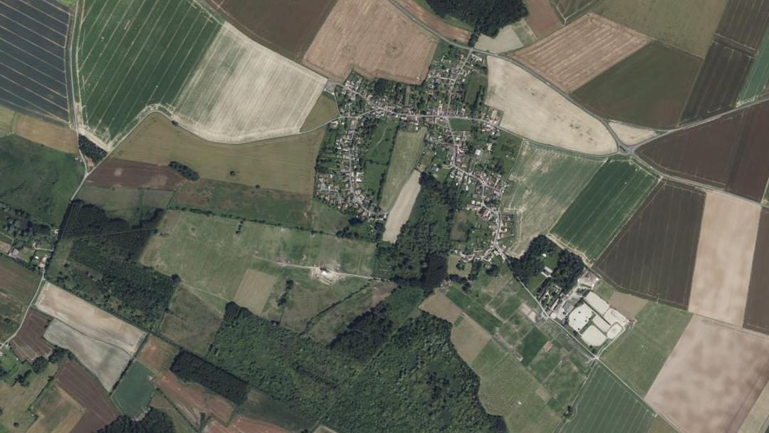 Photo 2 — Fay-les-Étangs, Oise (60240)
