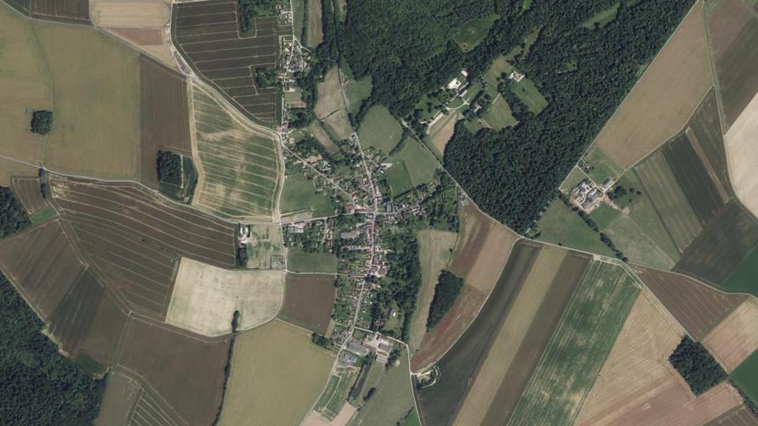 Photo 2 — Montchevreuil, Oise (60240)