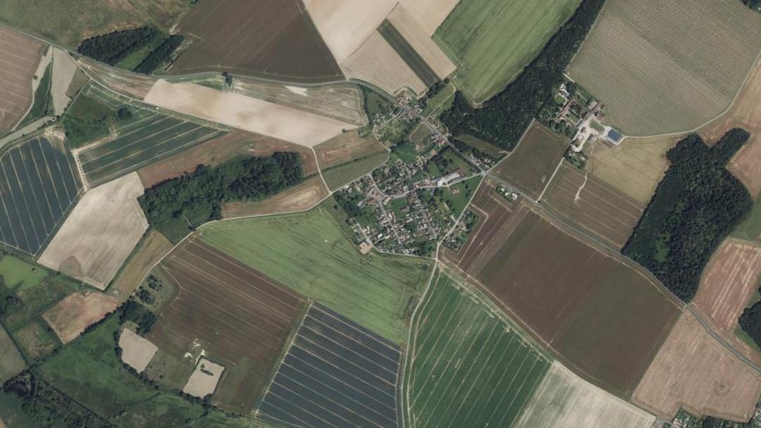 Photo 2 — Loconville, Oise (60240)