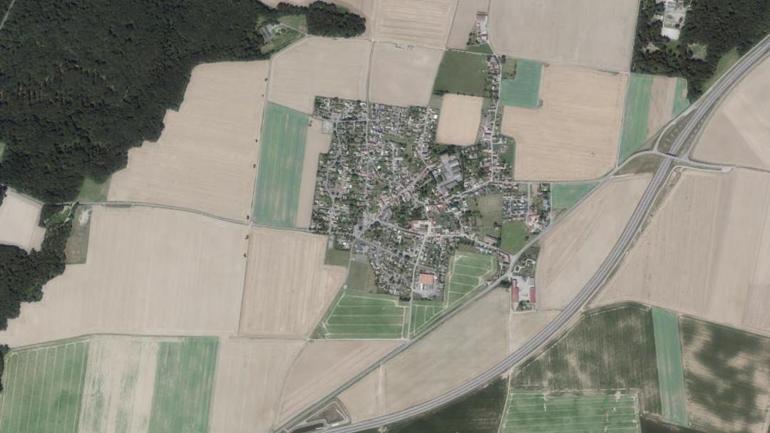 Photo 2 — Péroy-les-Gombries, Oise (60440)