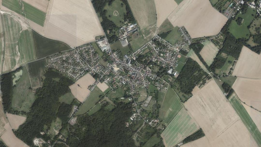 Photo 2 — Plailly, Oise (60128)
