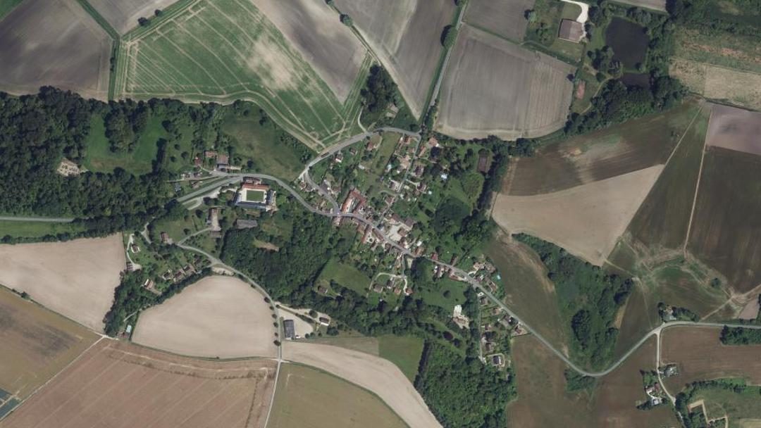 Photo 2 — Tourly, Oise (60240)